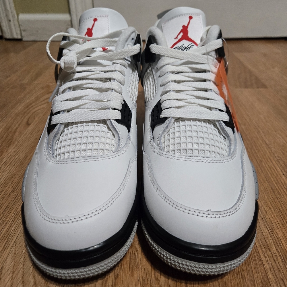 Air Jordan 4 Retro "White Cement" FV5029-100 Men's Size 10 NWOB - Picture 5 of 9